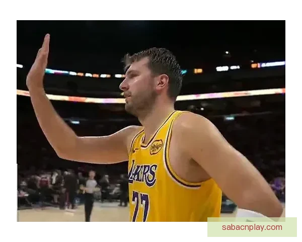 东契奇六连客场狂砍40分 创纪录冲击MVP巅峰