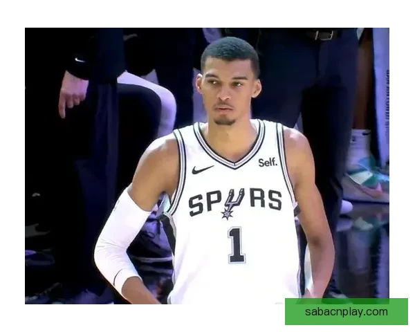 马刺迎战勇士 文班可能助队豪取10连胜 波杰姆斯基能否独挑大梁爆冷取胜 马刺迎战勇士 文班可能助队豪取10连胜 波杰姆斯基能否独挑大梁爆冷取胜